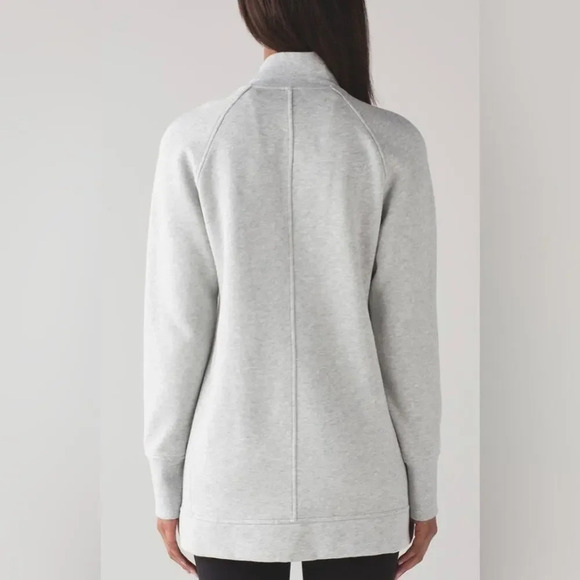 Lululemon Back To It Wrap Sweater Heathered Vapor Size 2 - Picture 2 of 9